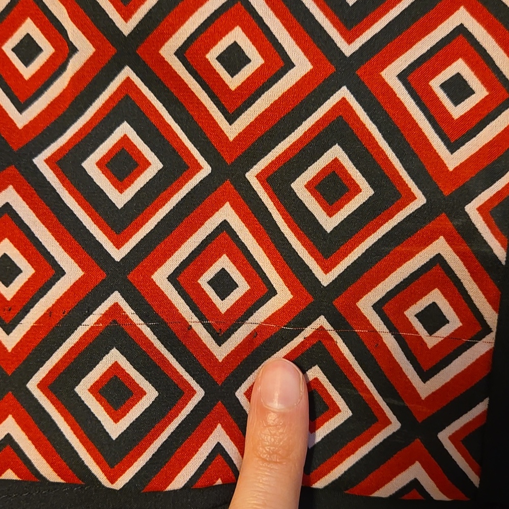 Diamond Geometric Patterned Dress - Picture 11 of 11